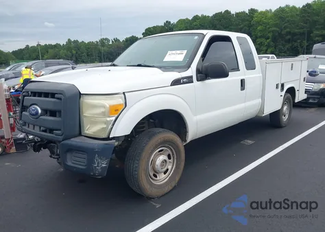 2011 Ford F250 Super Duty z USA, uszkodzony, nr VIN 1FD7X2B68BEA69883